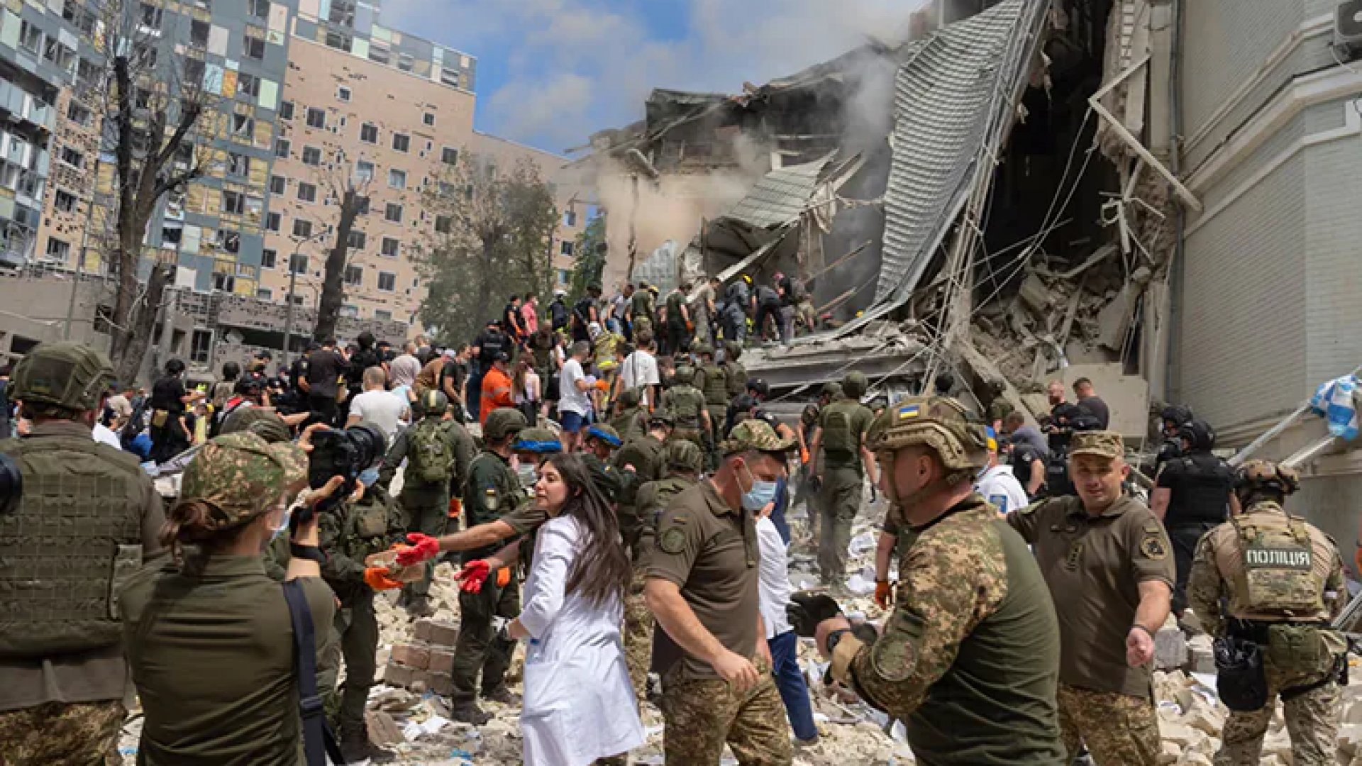 Mata a 29 ataque israelí contra escuela en Abassan, en Gaza