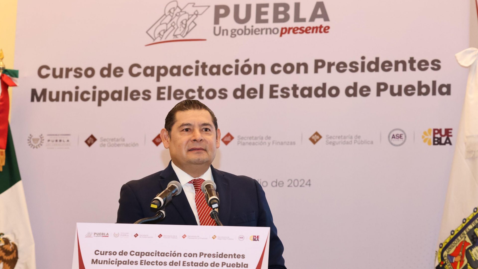 Armenta rescatará el Centro Estatal de Estudios Municipales para fortalecer el respeto a la ley y al marco jurídico