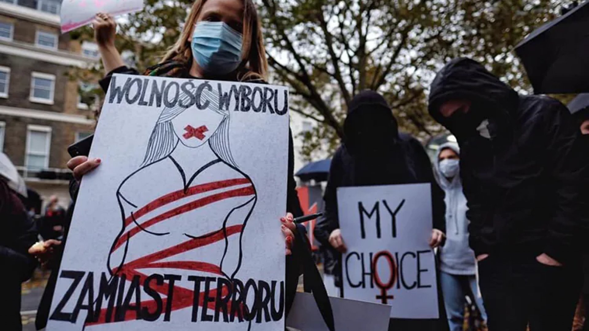 Desechan despenalización del aborto en Polonia, en ajustada votación
