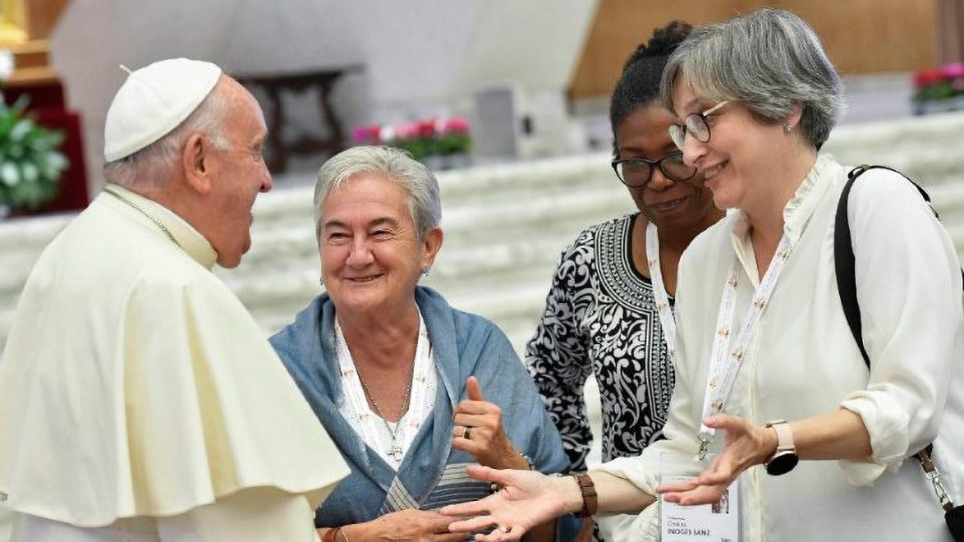 ‘Escuche a las mujeres, a menudo ignoradas e infravaloradas’: Papa Francisco