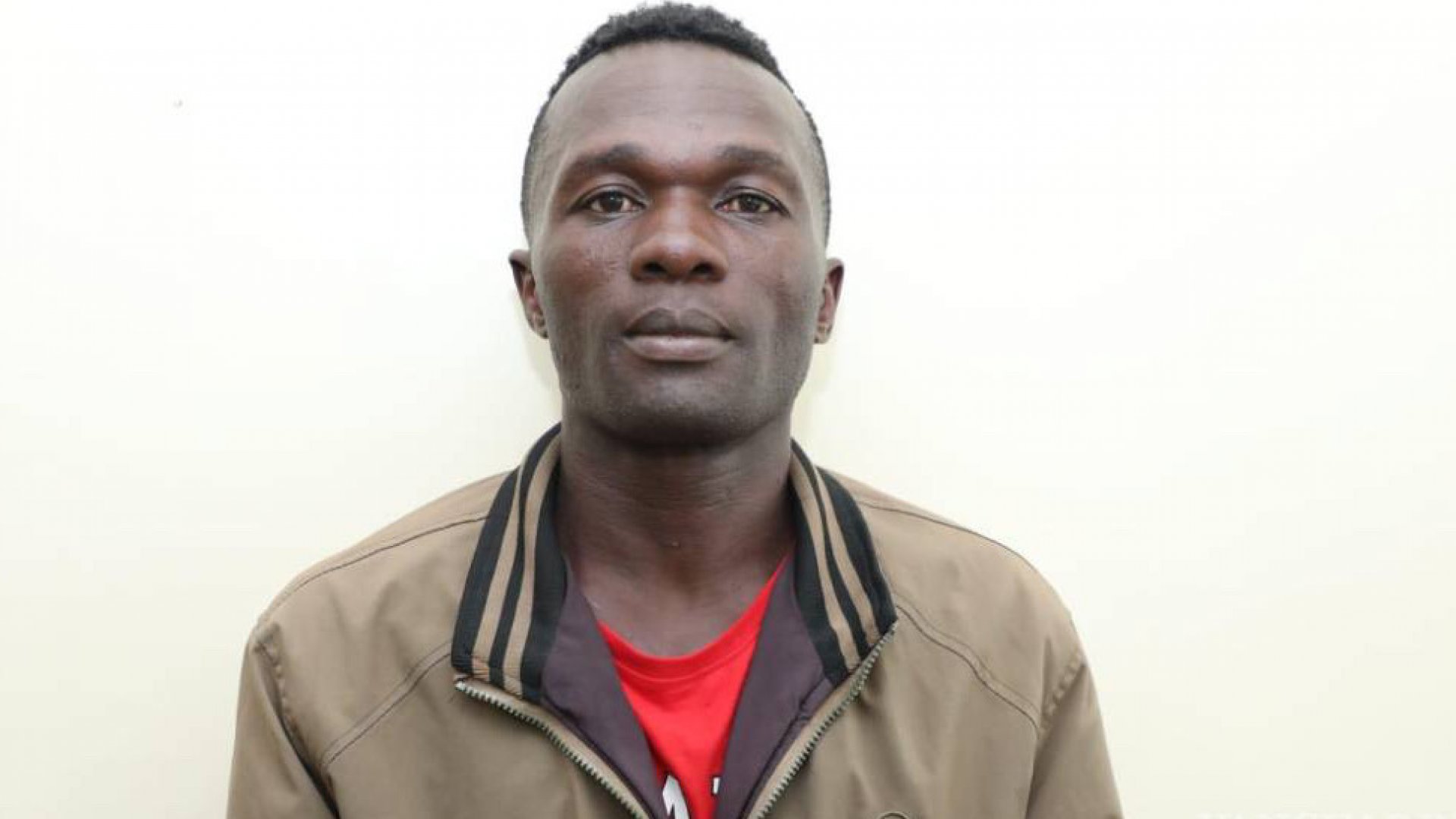 Arrestan a feminicida serial en Kenia; asesinó y mutiló a 42 mujeres