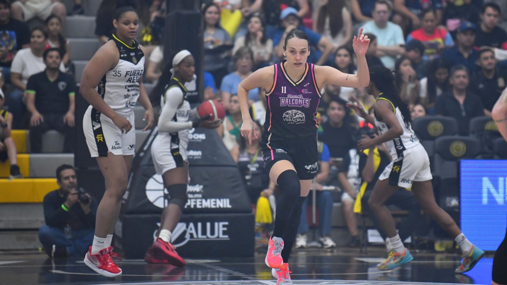Halcones de Xalapa Femenil a buscar remontar la serie ante Fuerza Regia