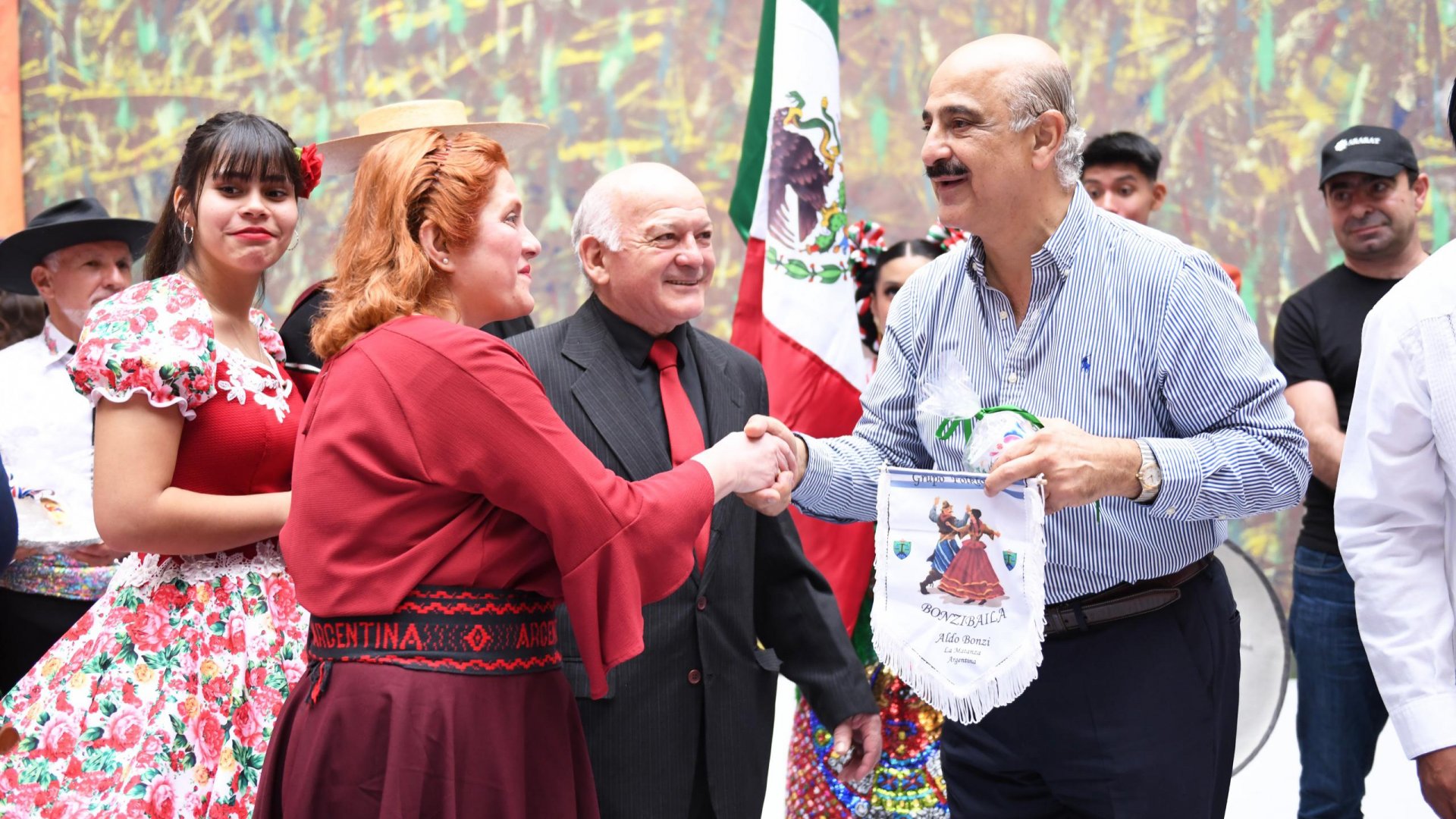 Recibe Ricardo Ahued a delegaciones del Festival Inspirarte