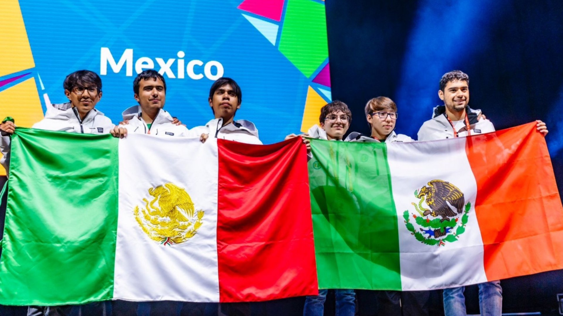 Ganan ‘niños matemáticos’ medalla de oro en Olimpiada