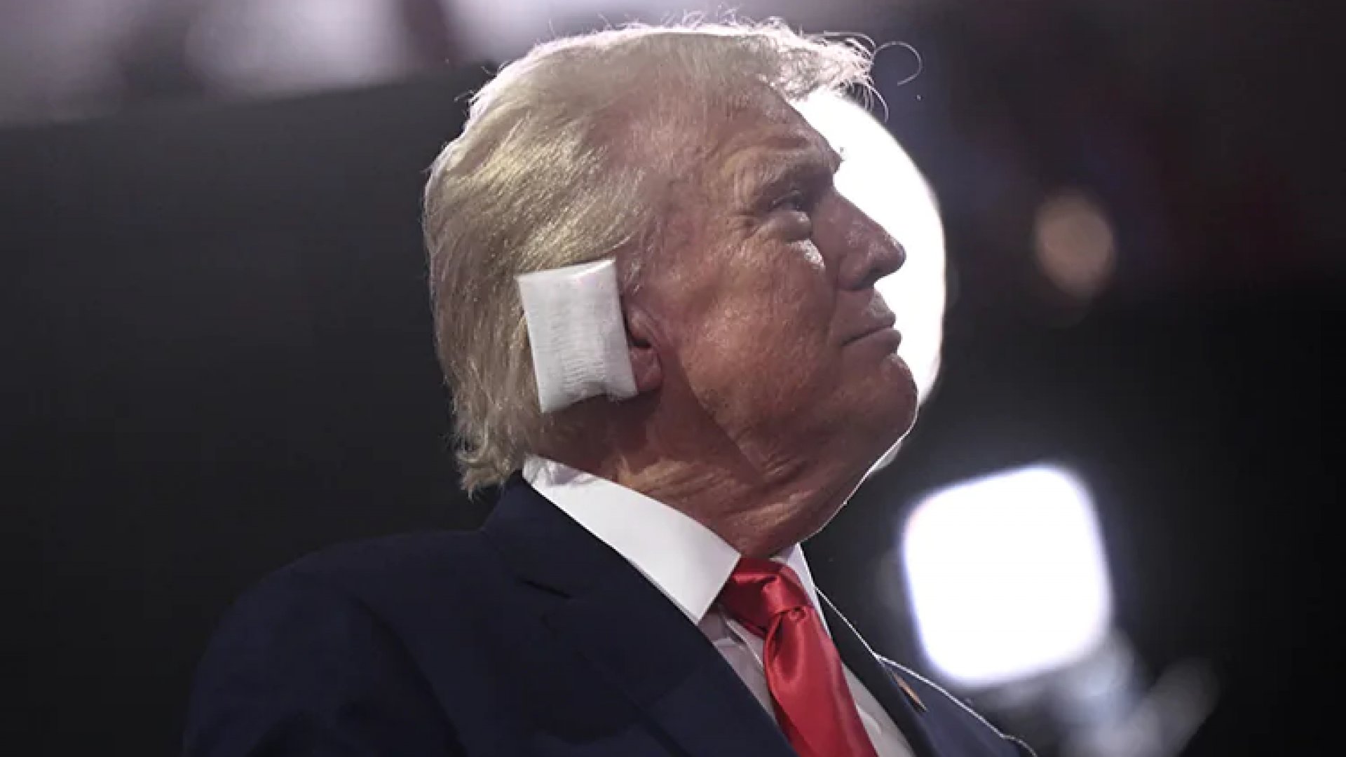 Emite Donald Trump queja ante Comisión Electoral de EU