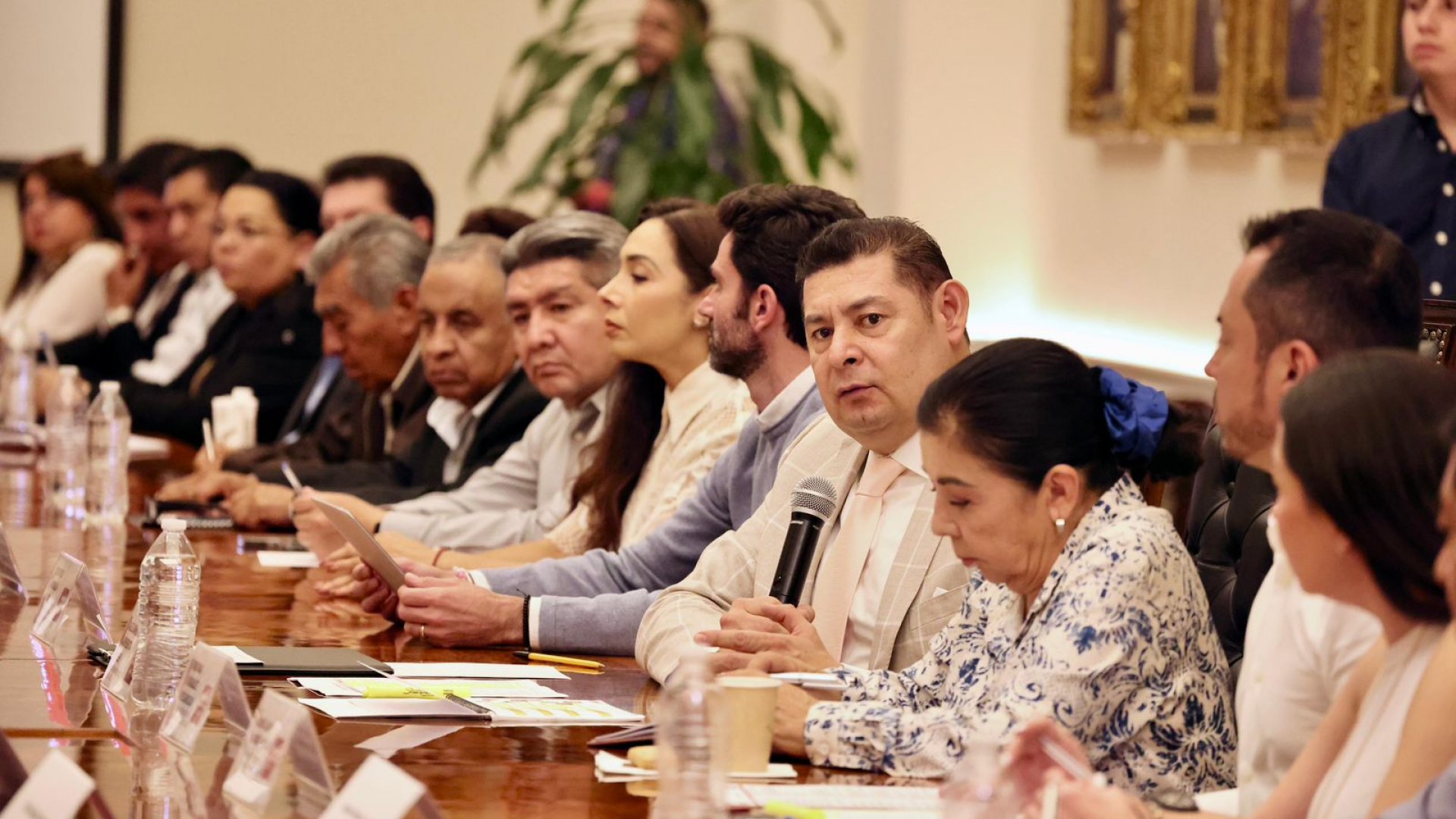 Es nuestro deber tener un gran gobierno y por eso pensamos en grande: Armenta
