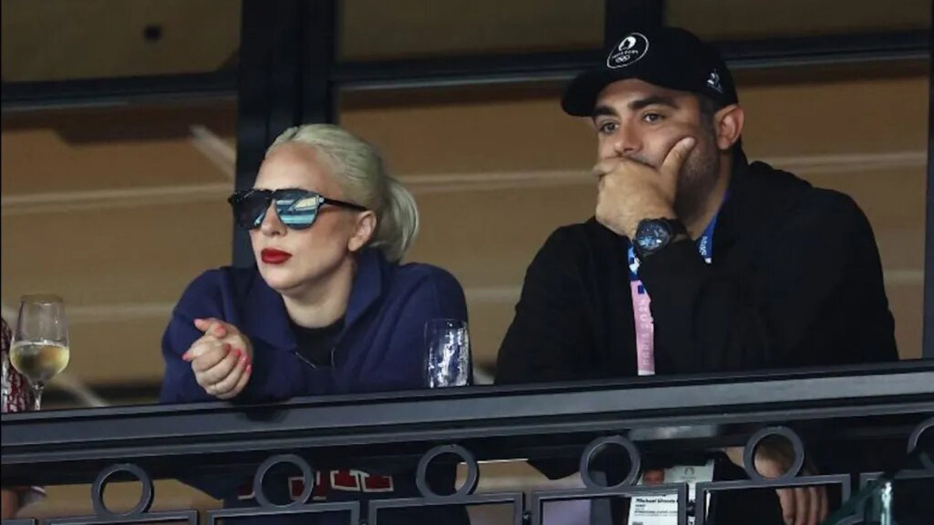 Lady Gaga anuncia que está prometida con Michael Polansky