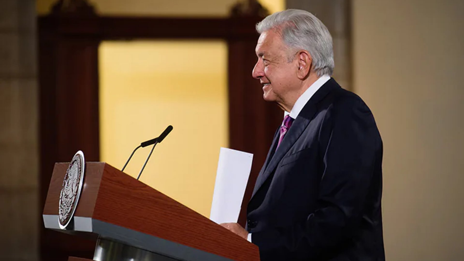 Pide AMLO a los más ricos de México opinar de la sobrerrepresentación legislativa