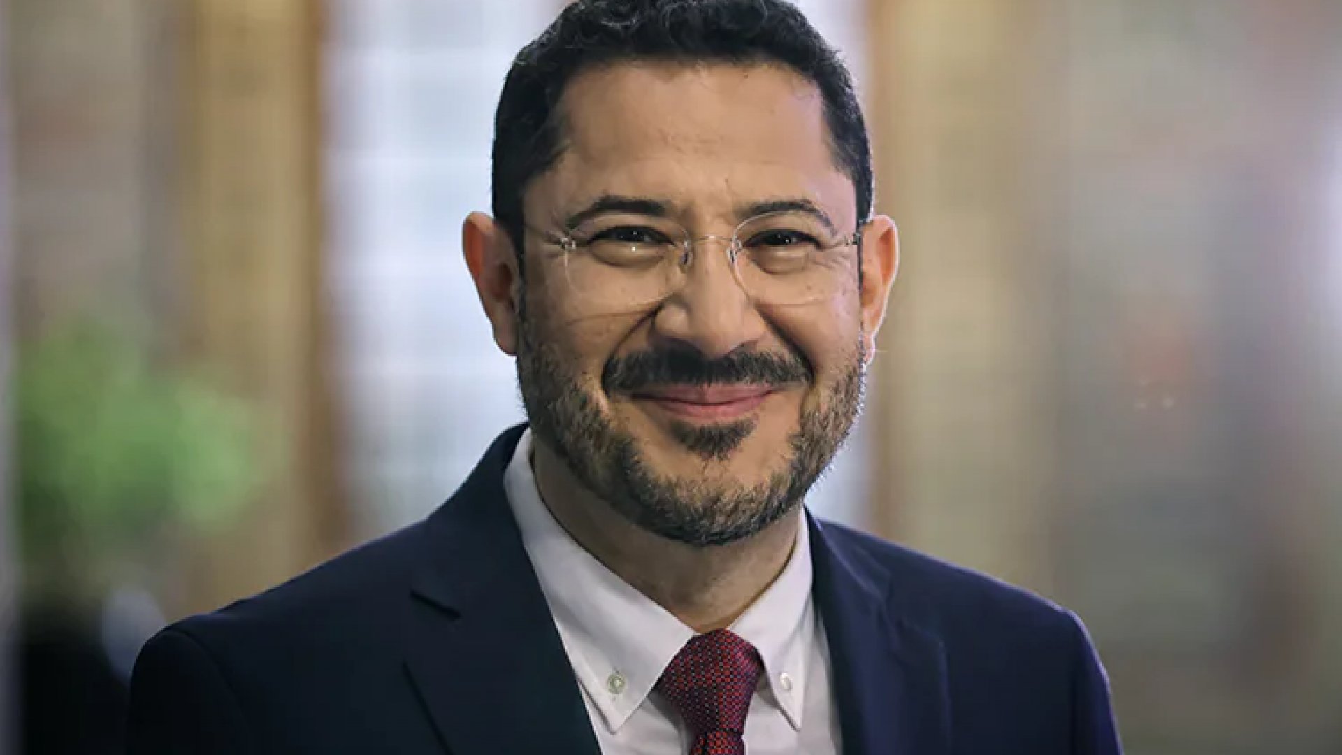 Sheinbaum designa a Martí Batres director general del Issste