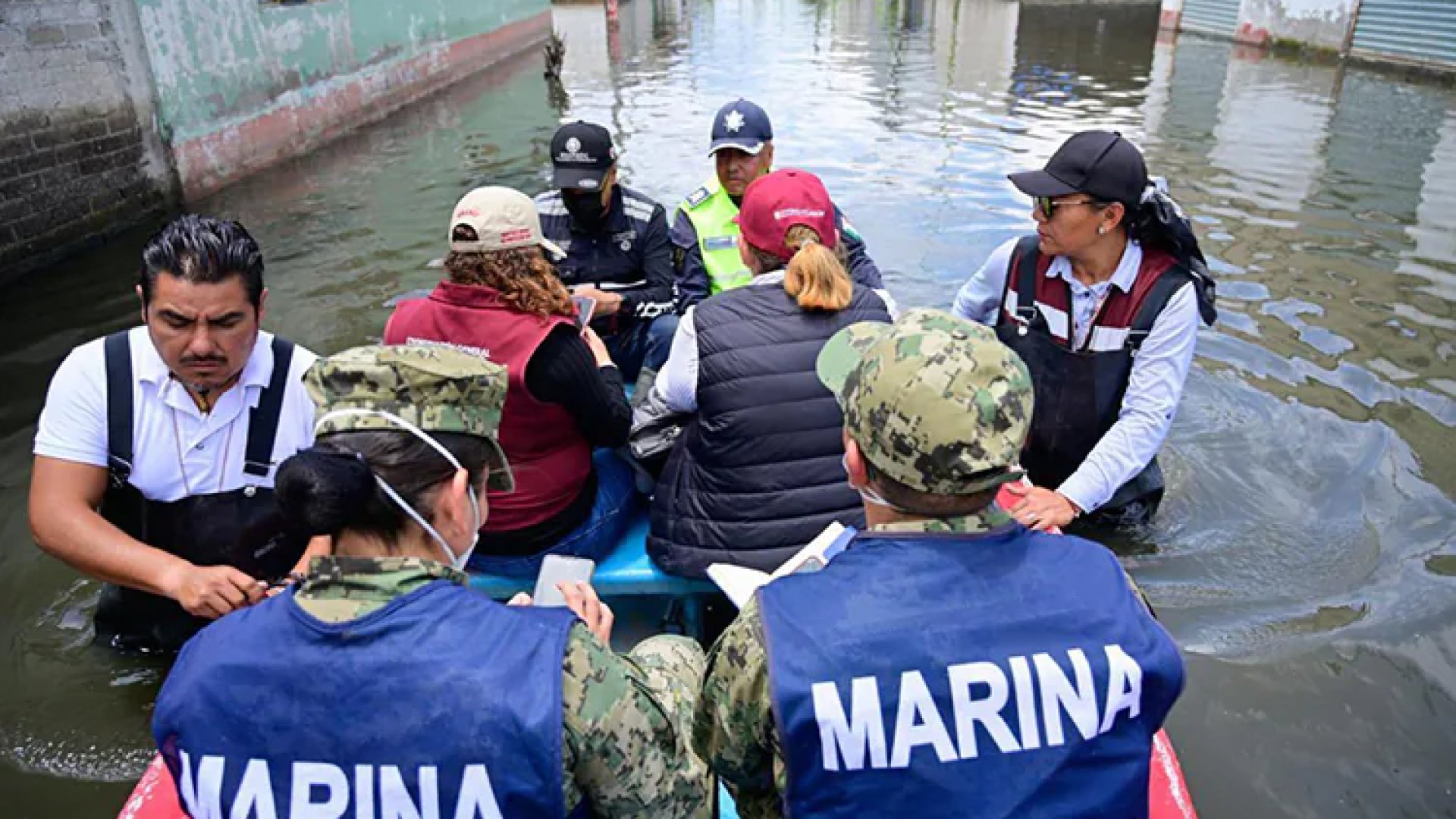En Chalco, instala Semar comedor y potabilizadora de agua