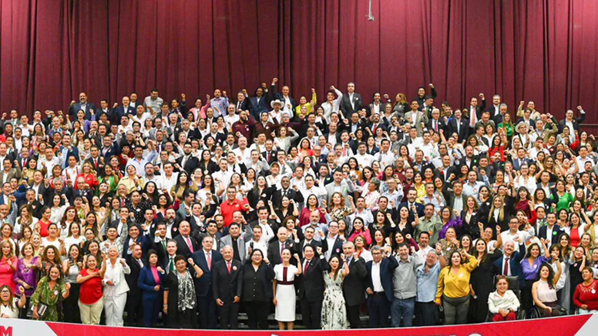 Reforma judicial será aprobada en primera quincena de septiembre: Morena