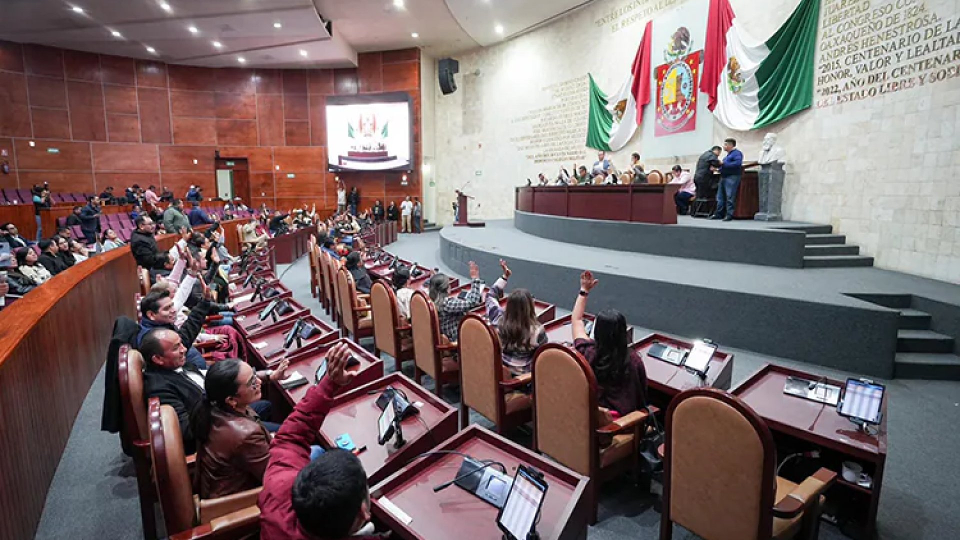 Congreso de Oaxaca es el primero del país en aprobar la reforma judicial de AMLO