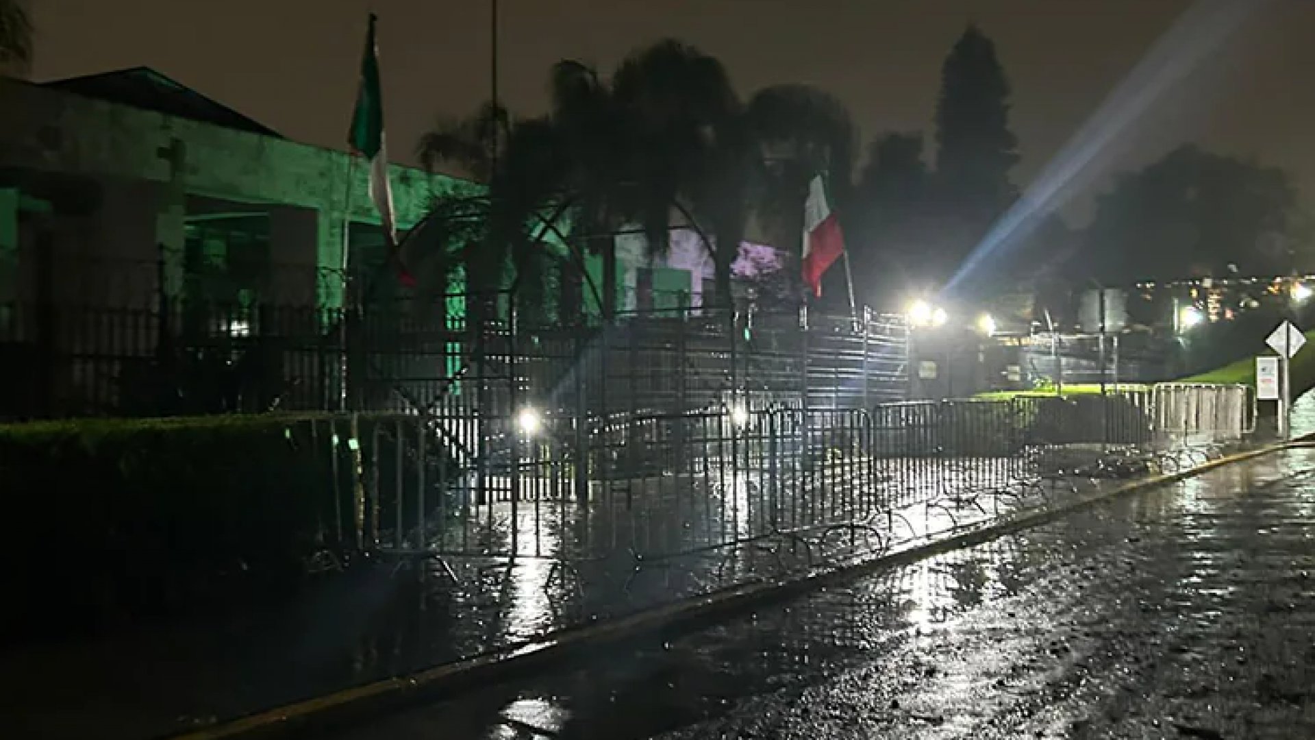Congreso de Veracruz amanece blindado previo a votación de reforma judicial