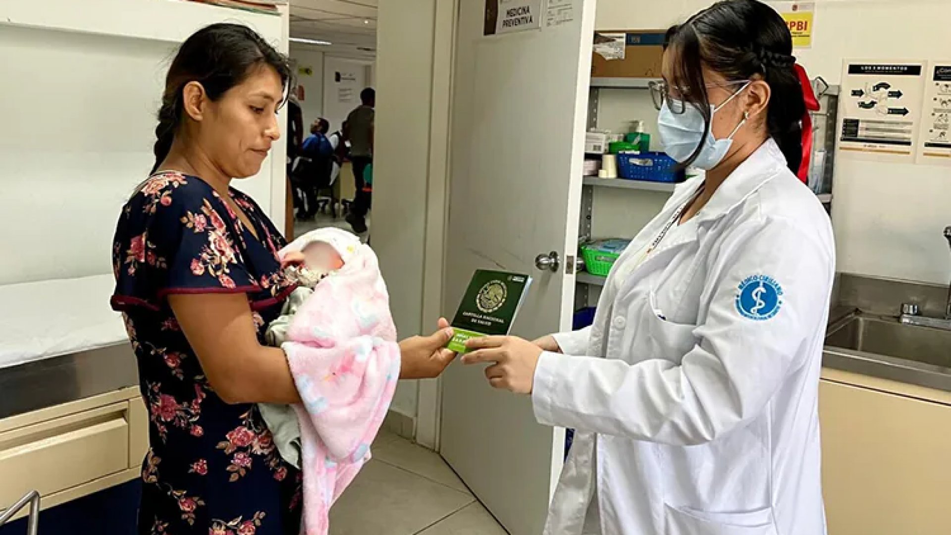 Contratación de médicos alcanzó 95% en Gobierno de AMLO: Zoé Robledo