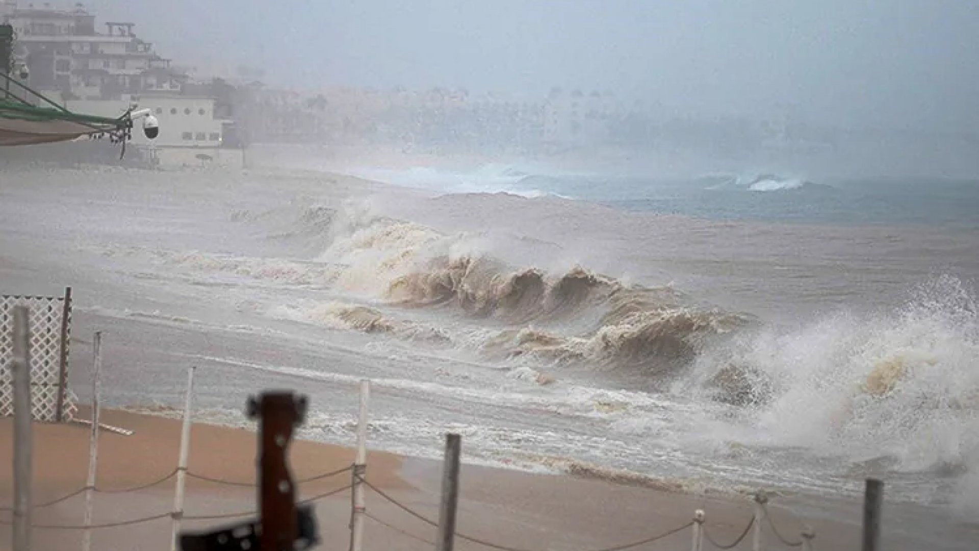 Tormenta tropical mantiene en zona de prevención a Sinaloa y Sonora