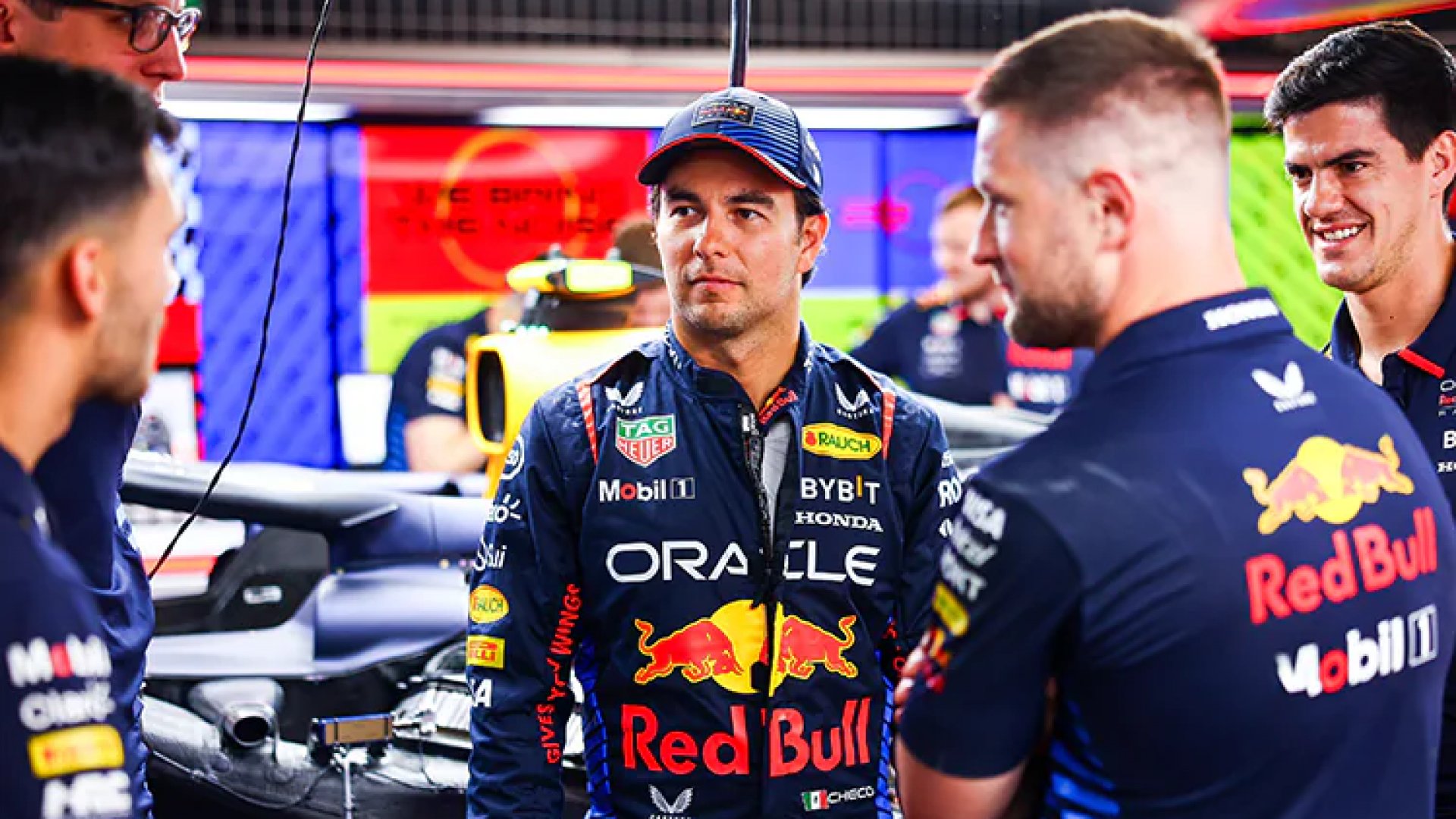 Checo Pérez revela que en Red Bull le ofrecieron disculpas