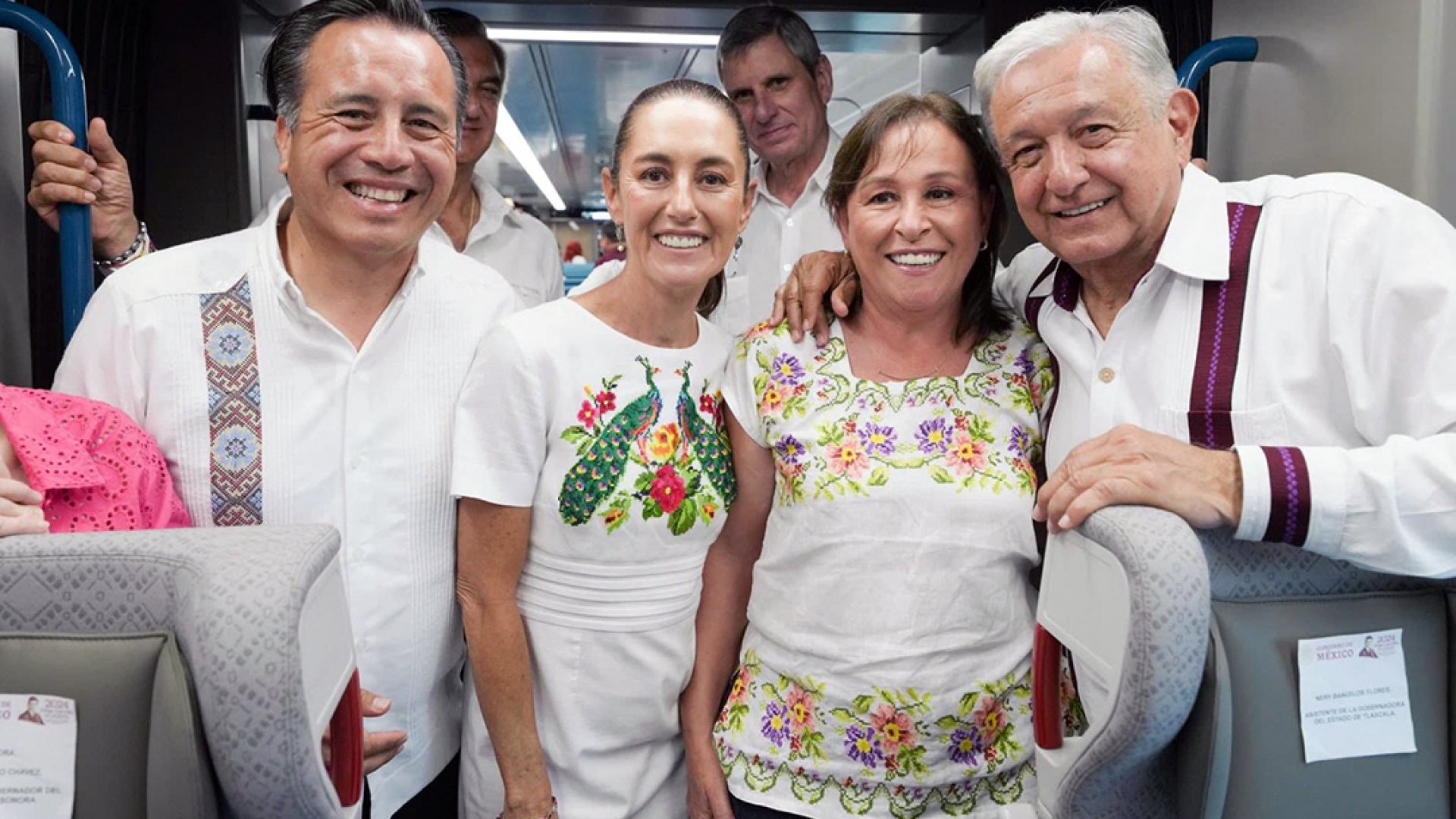 Rocío Nahle viaja con AMLO y Sheinbaum en recorrido inaugural del Tren Maya