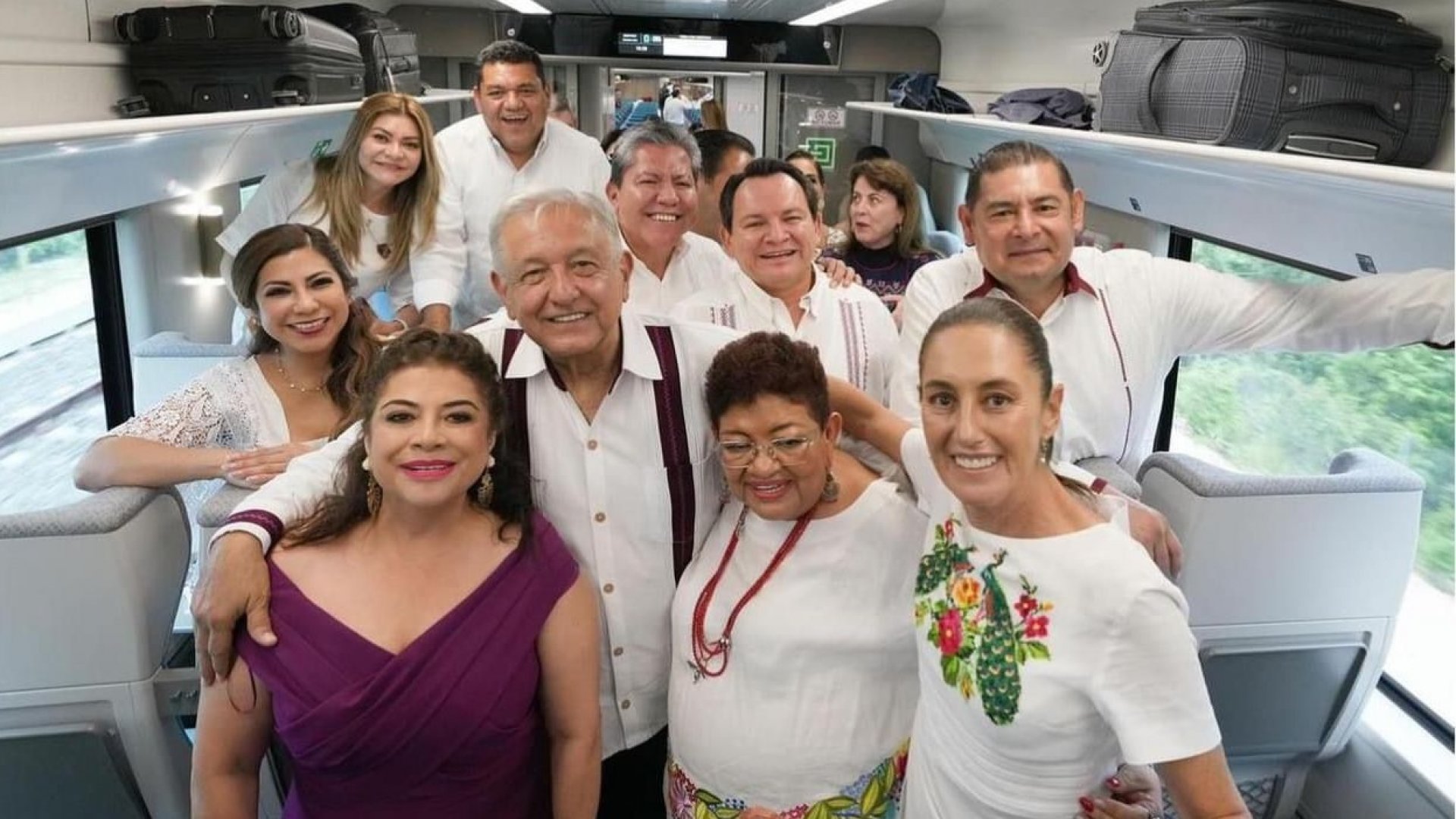 Con Sheinbaum, Puebla seguirá los pasos de la Revolución Ferroviaria iniciada por AMLO: Armenta