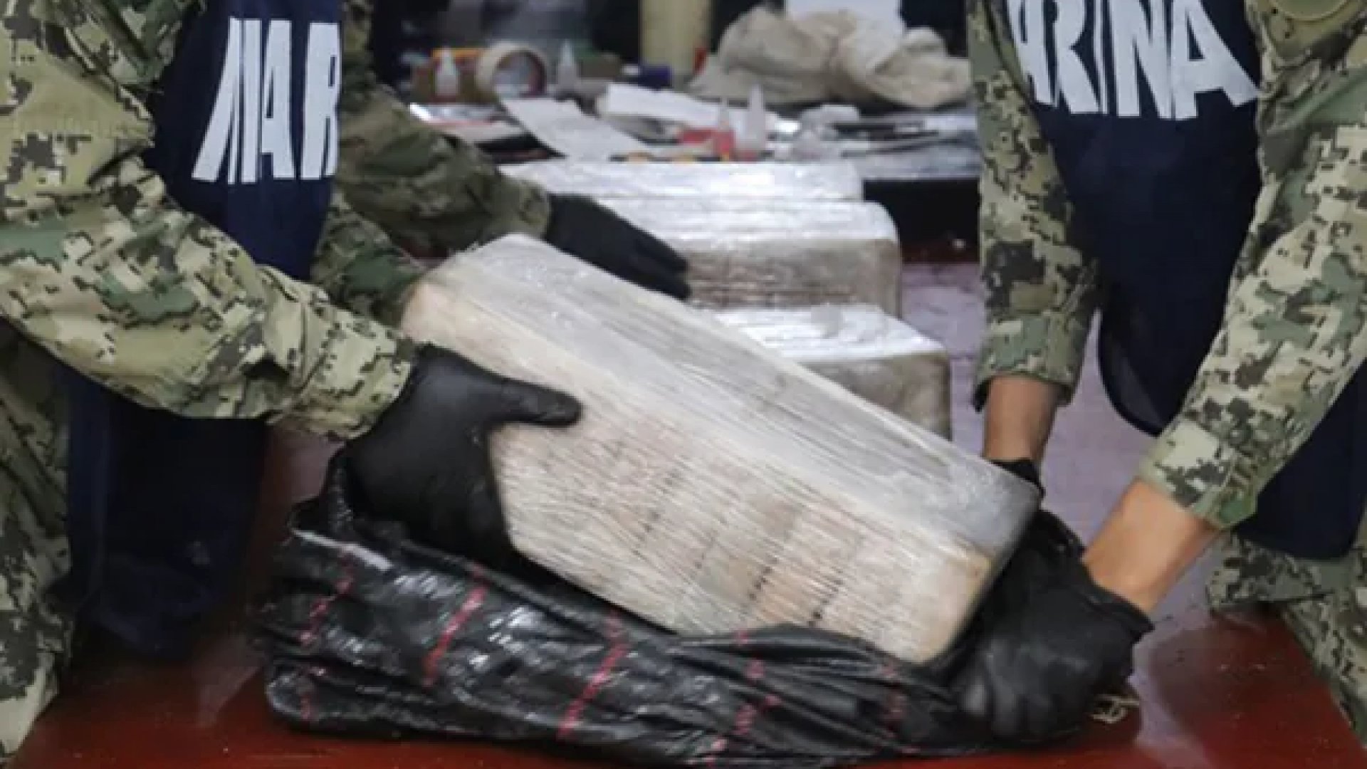 Marina asegura unos mil 500 kilos de cocaína en Paredón, Chiapas