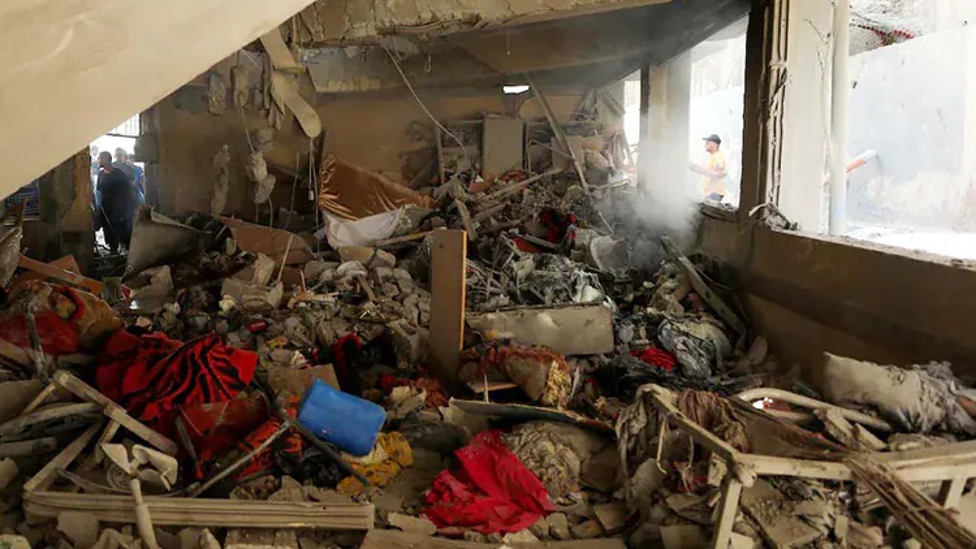 Ataque de Israel a escuela de Gaza deja unos 23 muertos