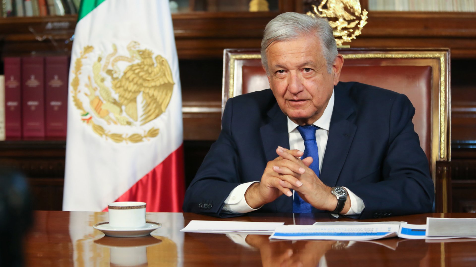 AMLO pide extremar precauciones ante impacto del huracán John