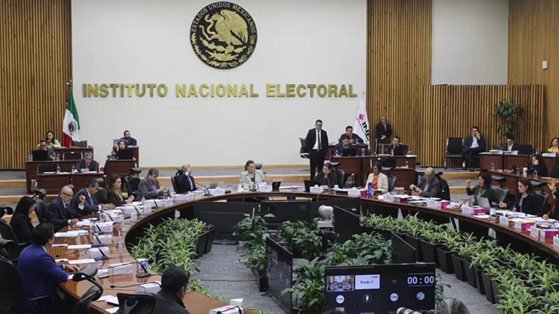 INE aún no recibe notificación oficial sobre suspensión de elección de jueces: Taddei