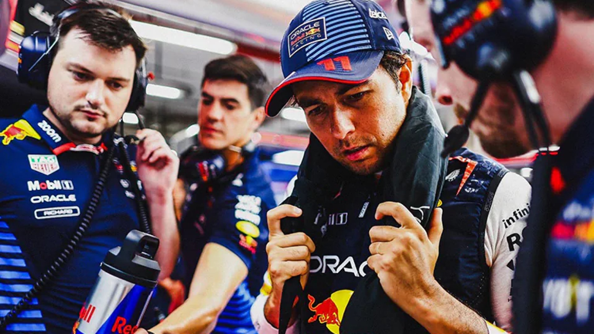 Checo Pérez anunciaría su retiro en el GP de México, según la prensa británica