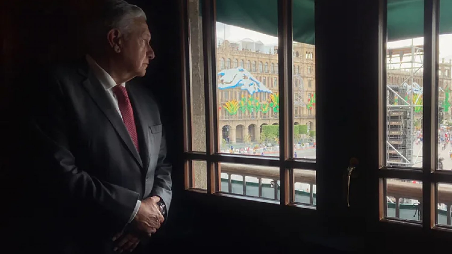 AMLO le dice adiós al pueblo de México