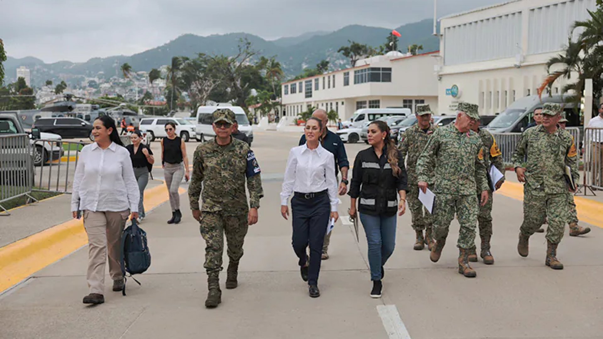 Acapulco recibirá apoyo para sistemas de agua y rehabilitación de caminos: Sheinbaum