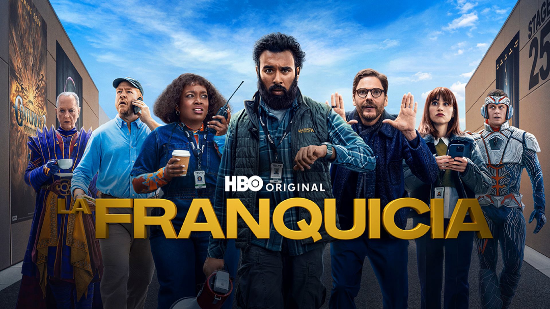 "La Franquicia" satiriza el cine de superhéroes