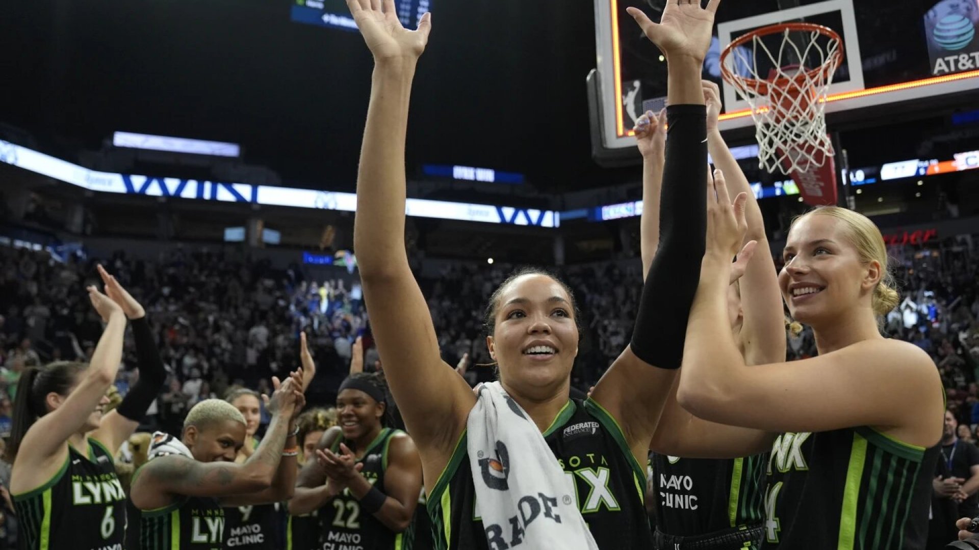Napheesa Collier lleva a las Lynx a las Finales de la WNBA