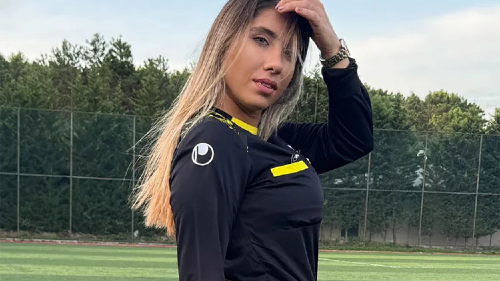 Suspenden a la arbitra Elif Karaarslan del futbol de Turquía tras filtrarse video sexual