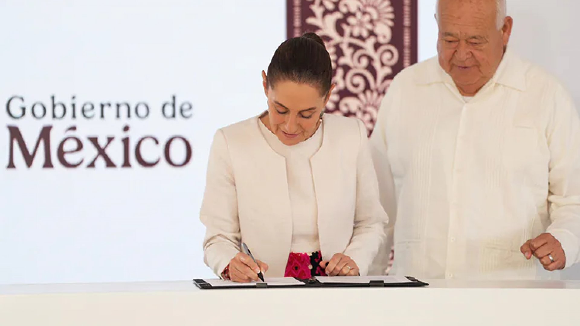 Sheinbaum lanza programa Vivienda para el Bienestar en Los Cabos, Baja California
