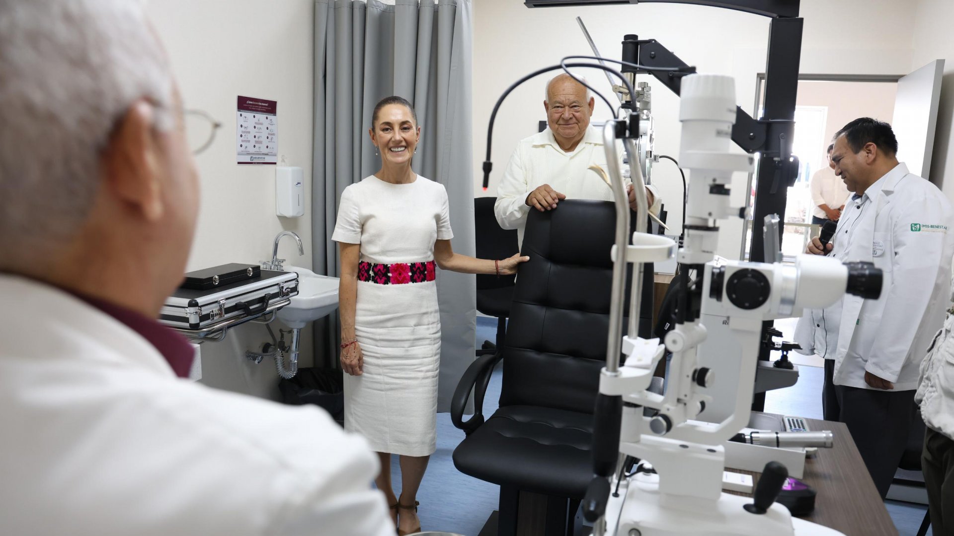 Claudia Sheinbaum inaugura Hospital General Santa Rosalía, en Baja California Sur