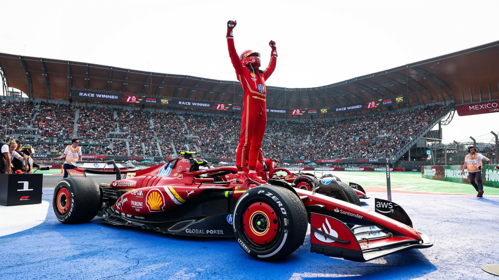 Carlos Sainz se llevó el GP México y Ferrari volvió a ganar en México, tras 34 años