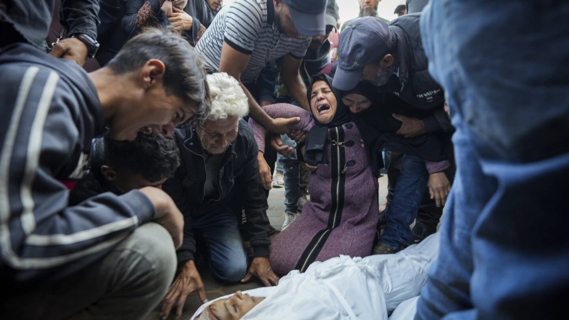 Ataque israelí en la Franja de Gaza deja al menos 88 muertos