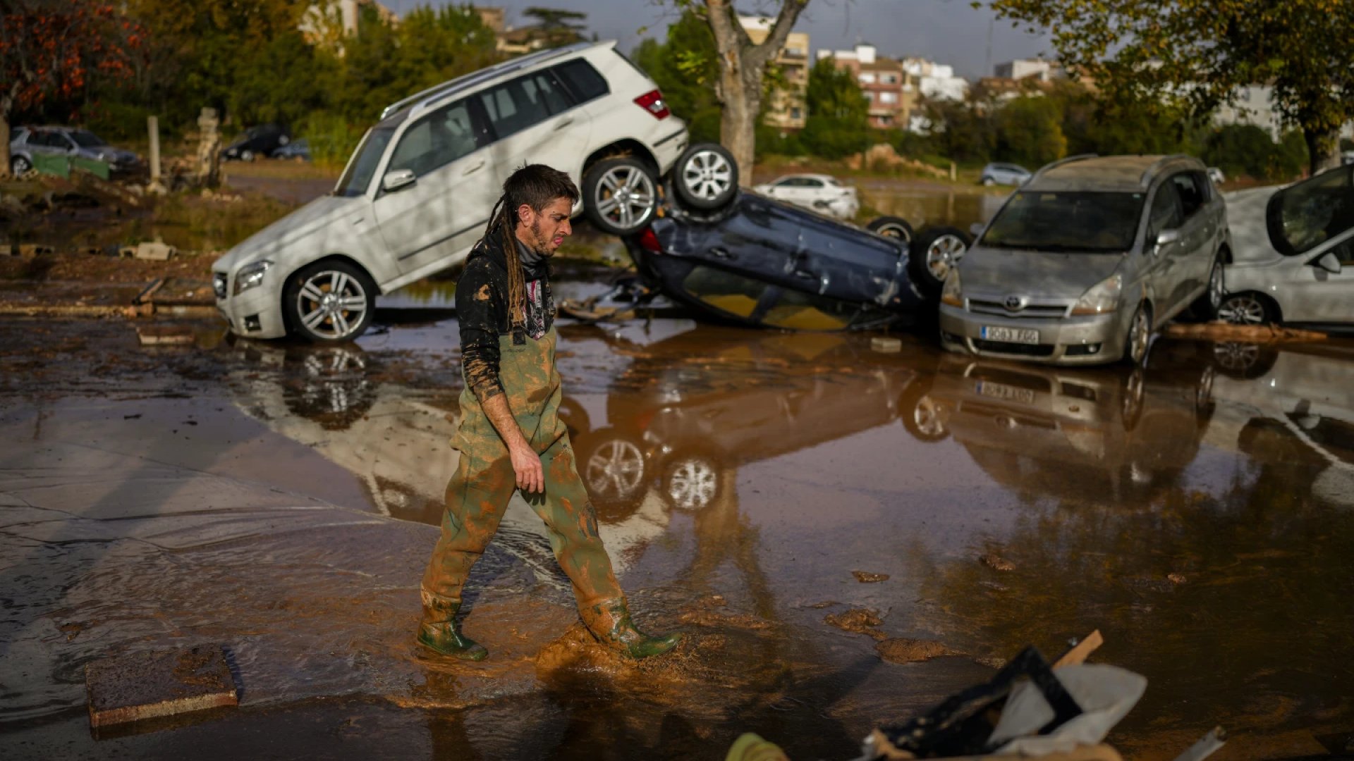Van 158 muertos tras inundaciones que dejó la DANA en Valencia