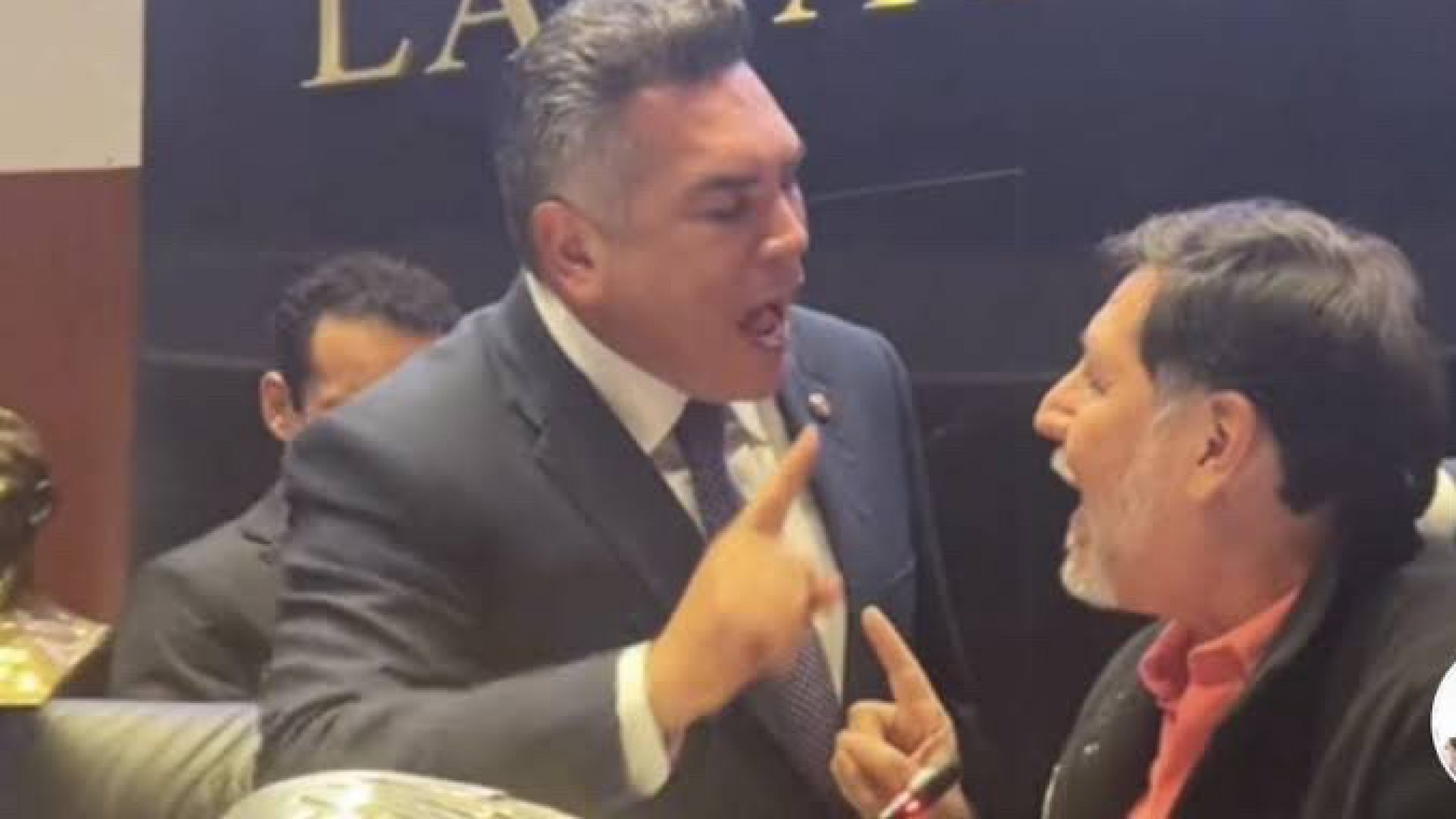 ‘Alito’ Moreno y Noroña chocan en el Senado de la República
