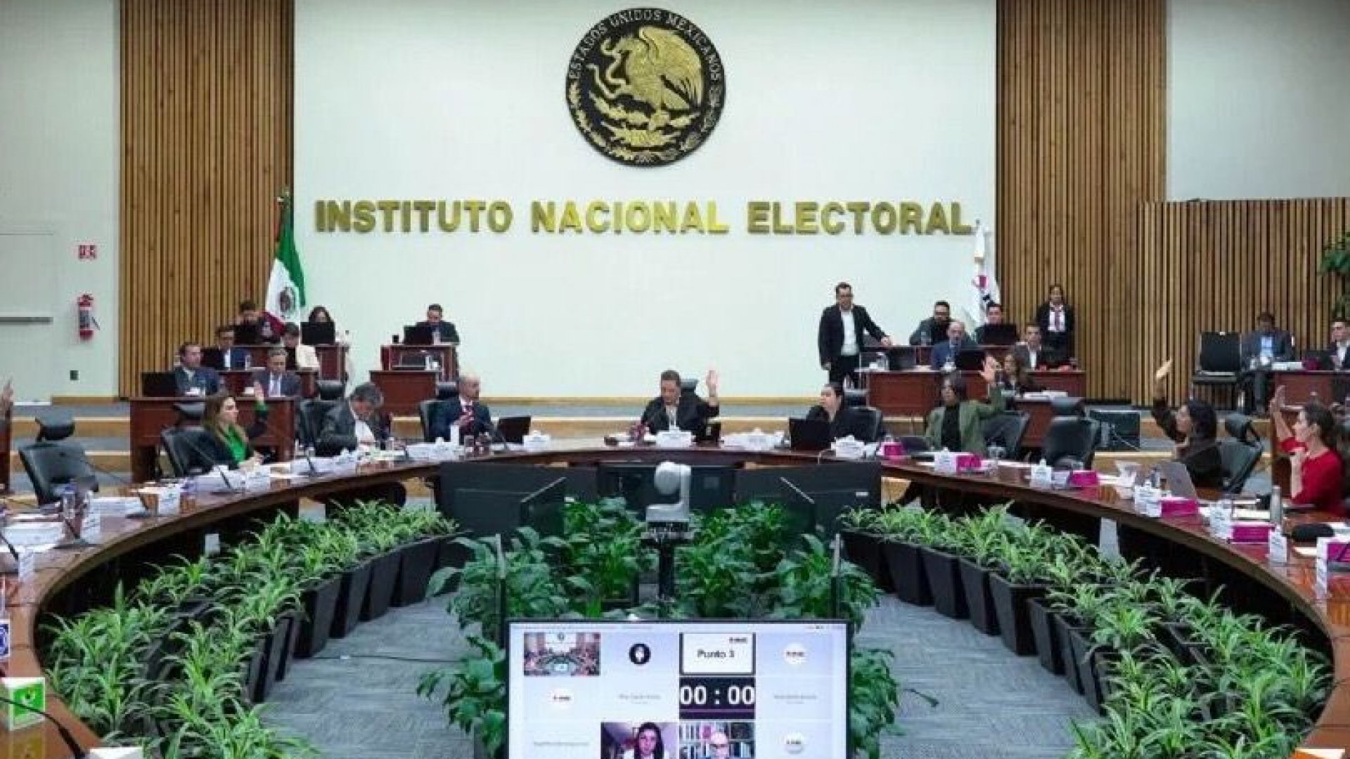 INE aprueba 13 mil 205 mdp para elección del Poder Judicial