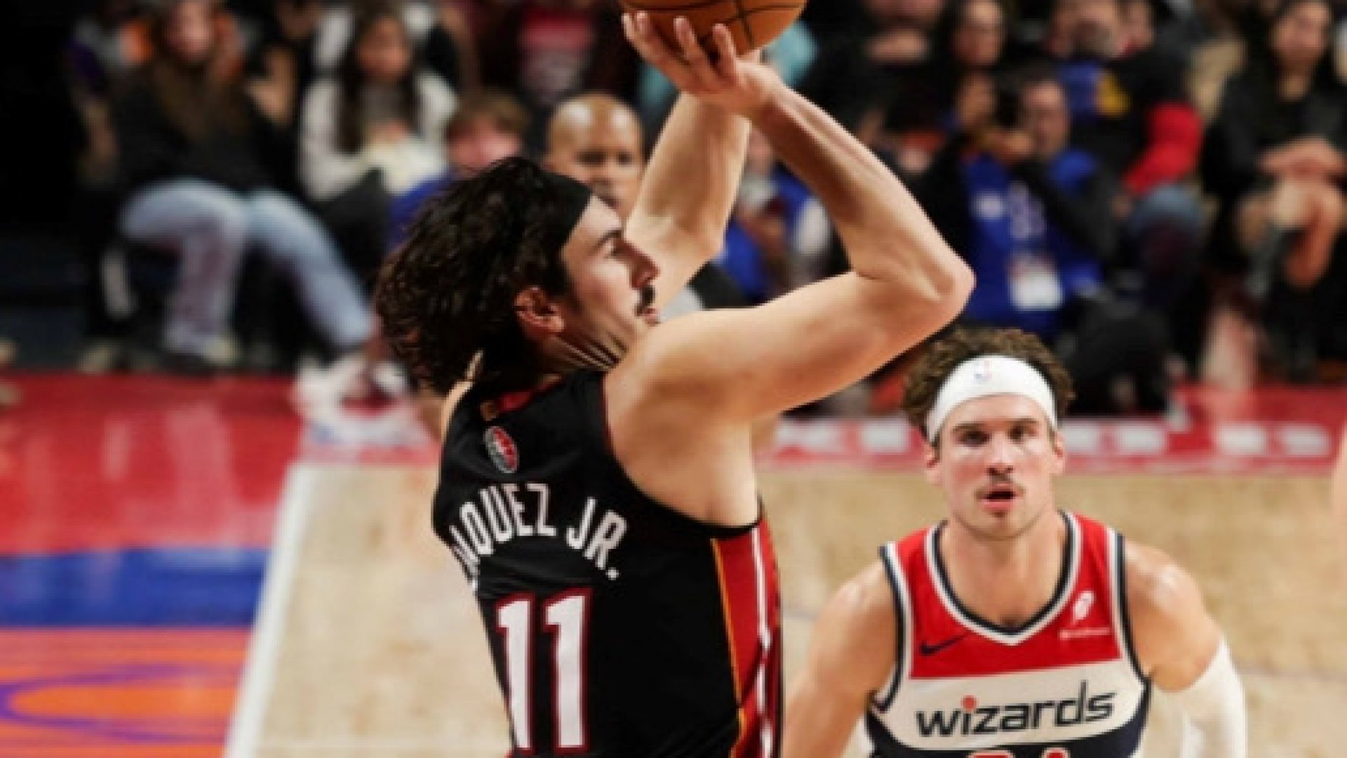 Jaime Jáquez Jr. y NBA festejan Día de Muertos con lleno total