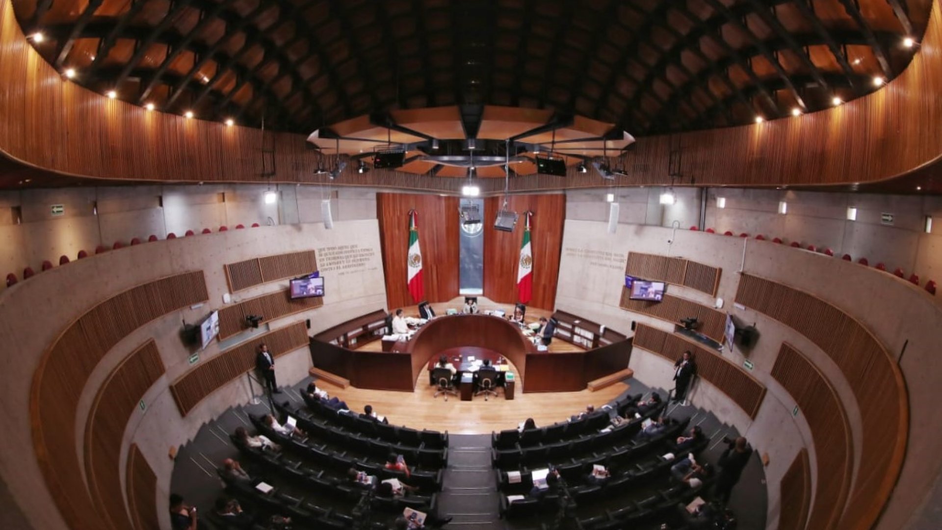 Tribunal Electoral ‘batea’ al ministro Alcántara; rechaza opinar sobre la reforma judicial
