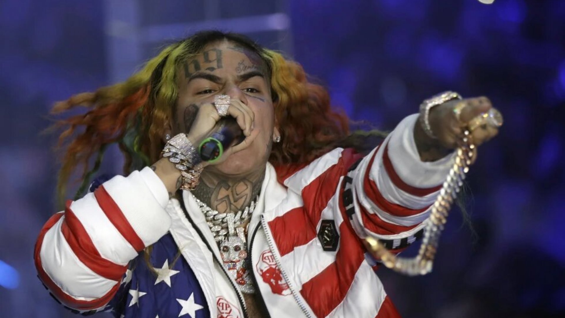 El rapero Tekashi 6ix9ine llega a un acuerdo para poner fin a su condena en prisión