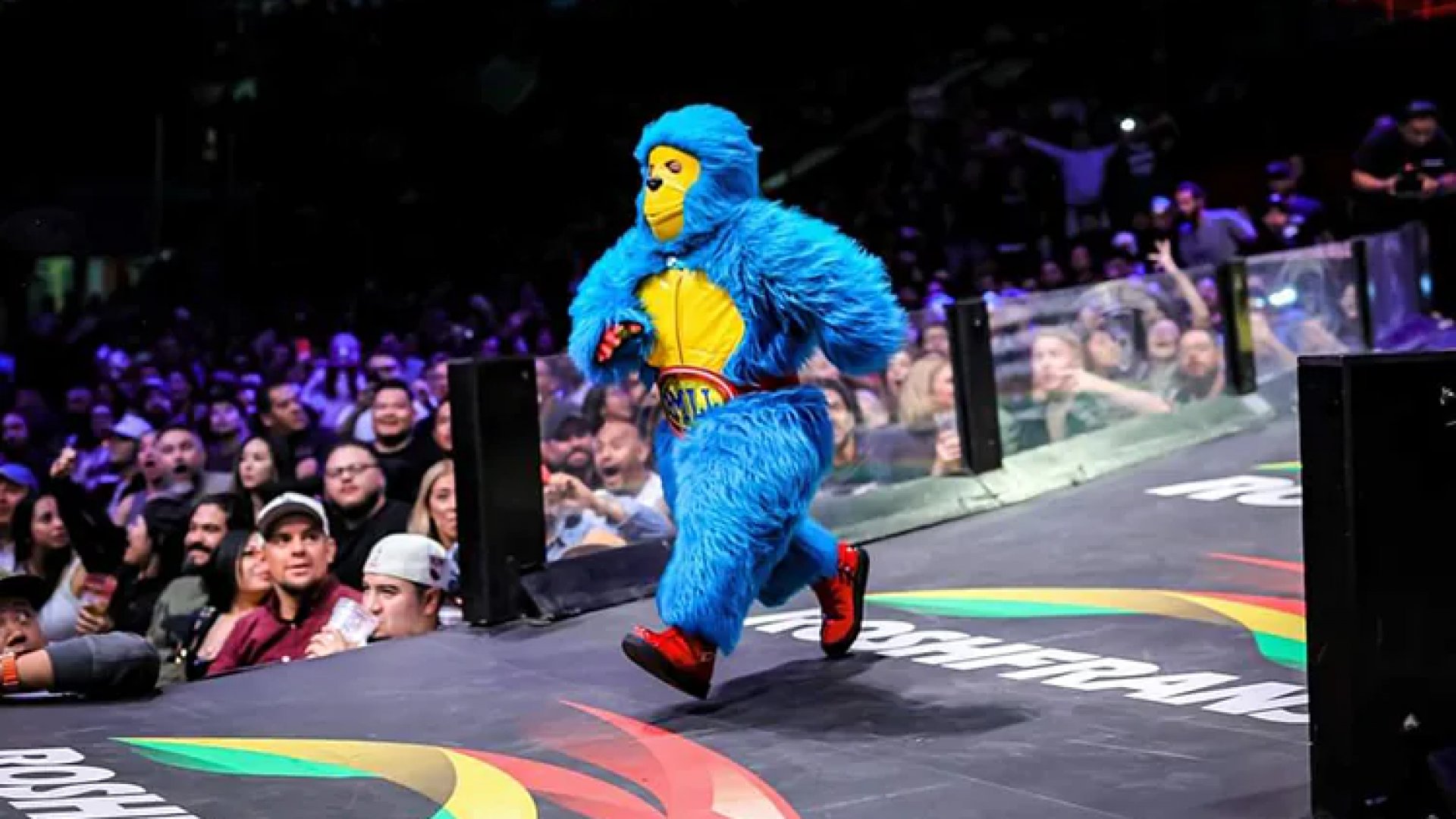 Kemonito resurge en Arena México… ¡pero no es el original!