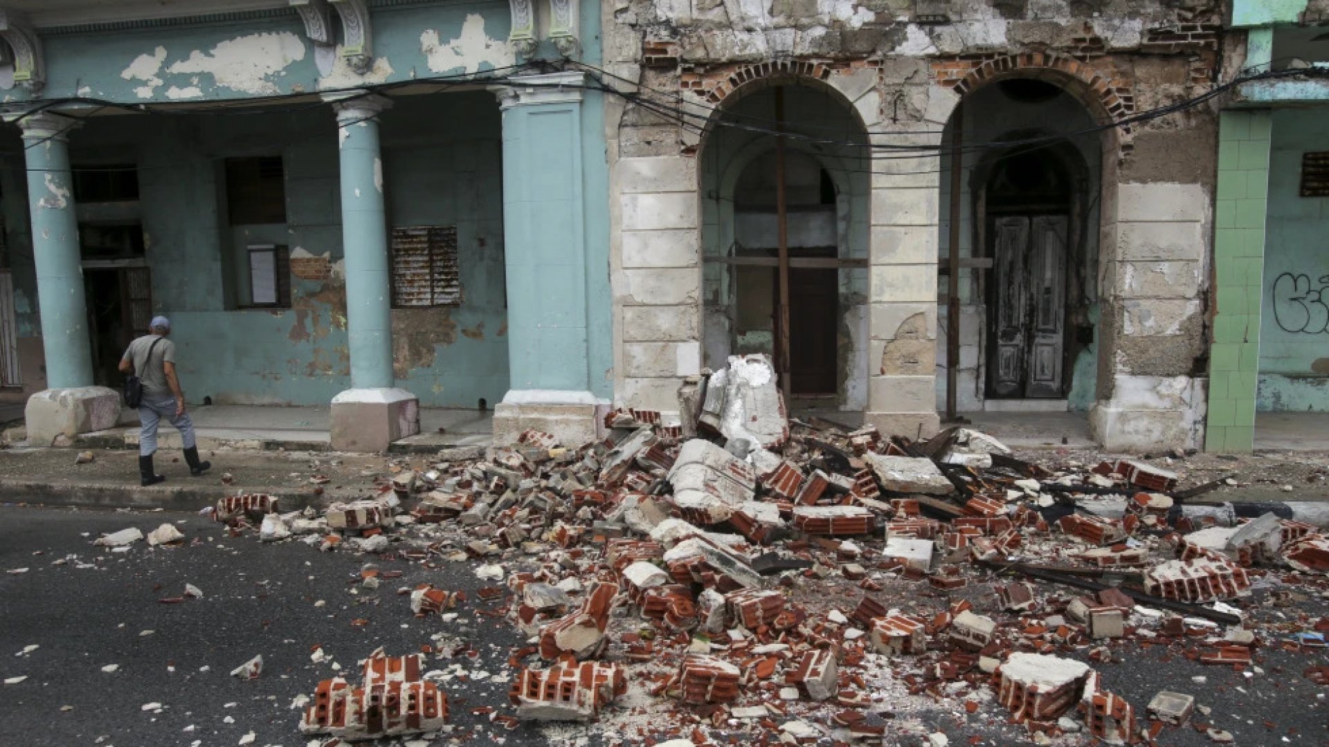 Sismo de magnitud 6,8 ​​sacude Cuba tras huracanes y apagones