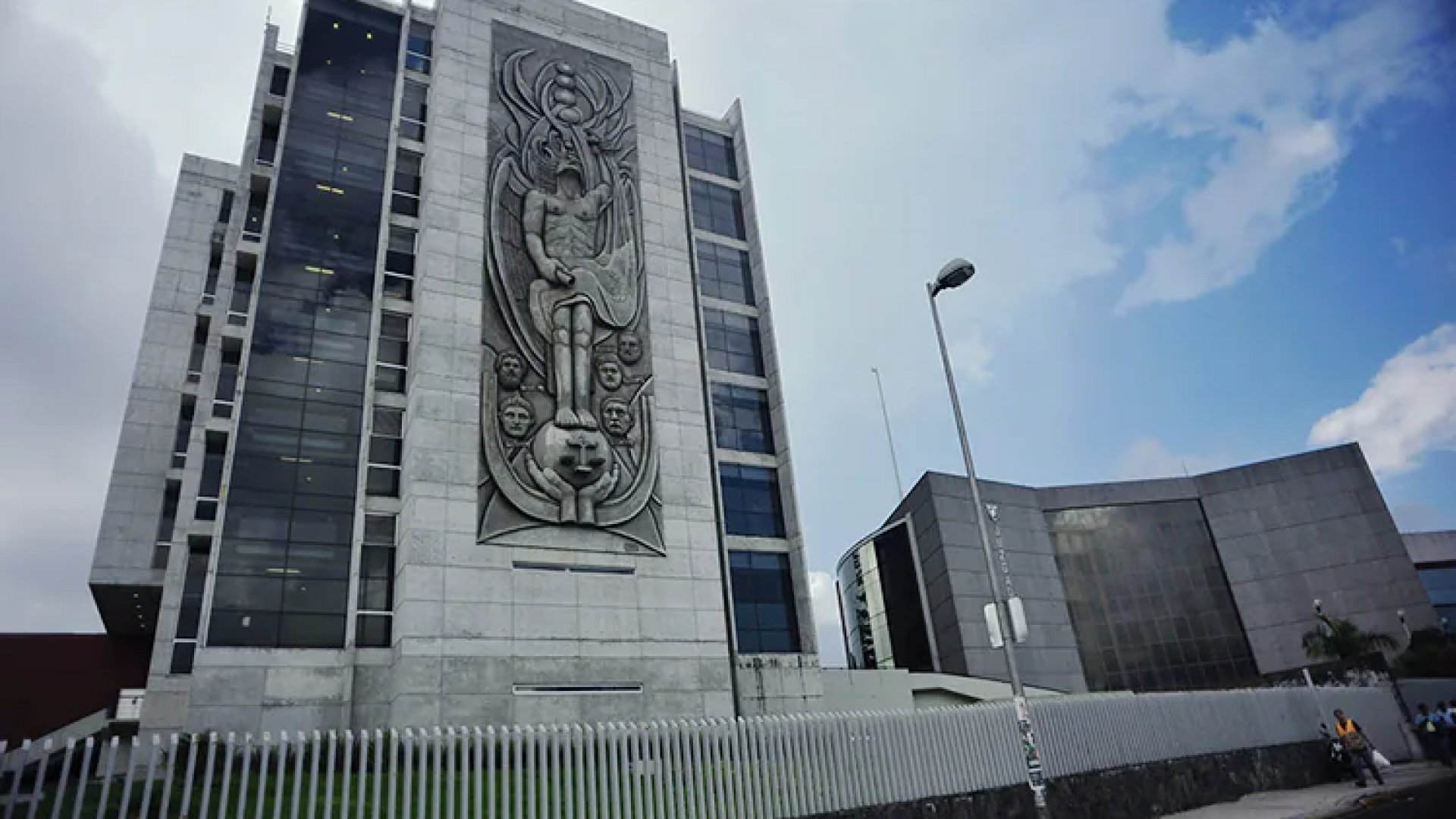 Hallan cadáver de trabajador del Poder Judicial de Veracruz. ¿Fue asesinado?