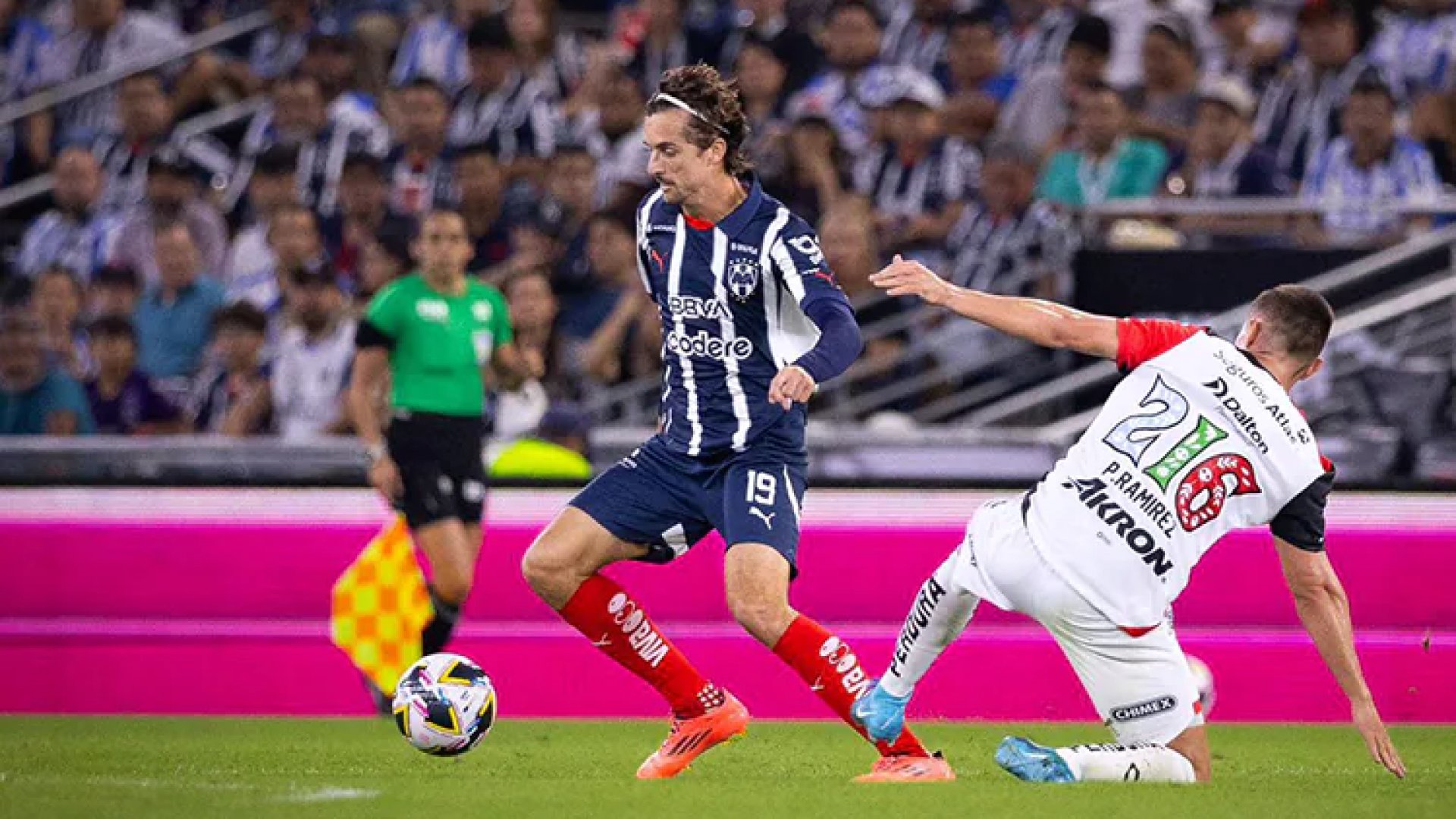 Jordi Cortizo se perderá toda la Liguilla con Rayados por lesión