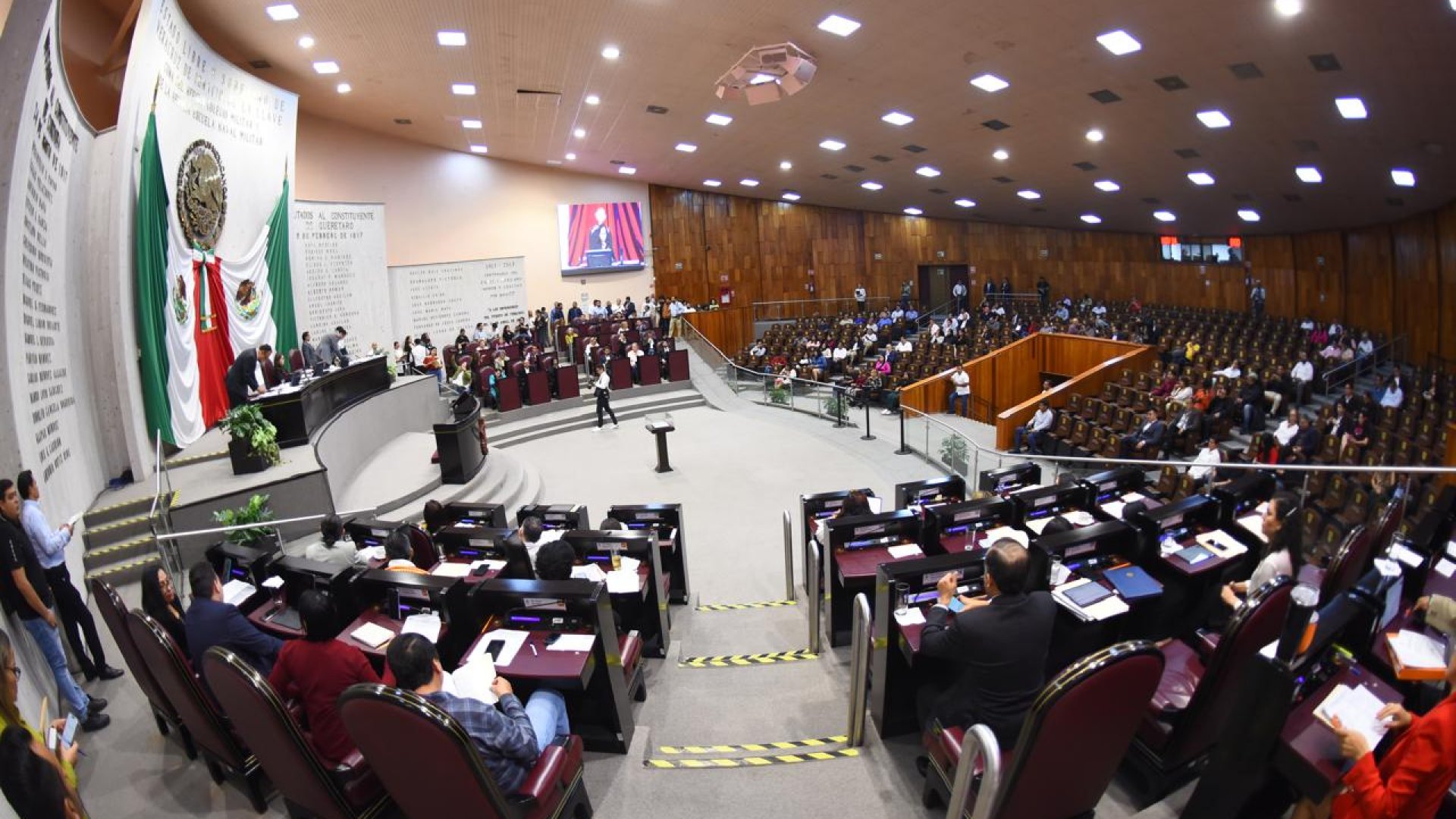 Aprueba Congreso la integración de 41 Comisiones Permanentes