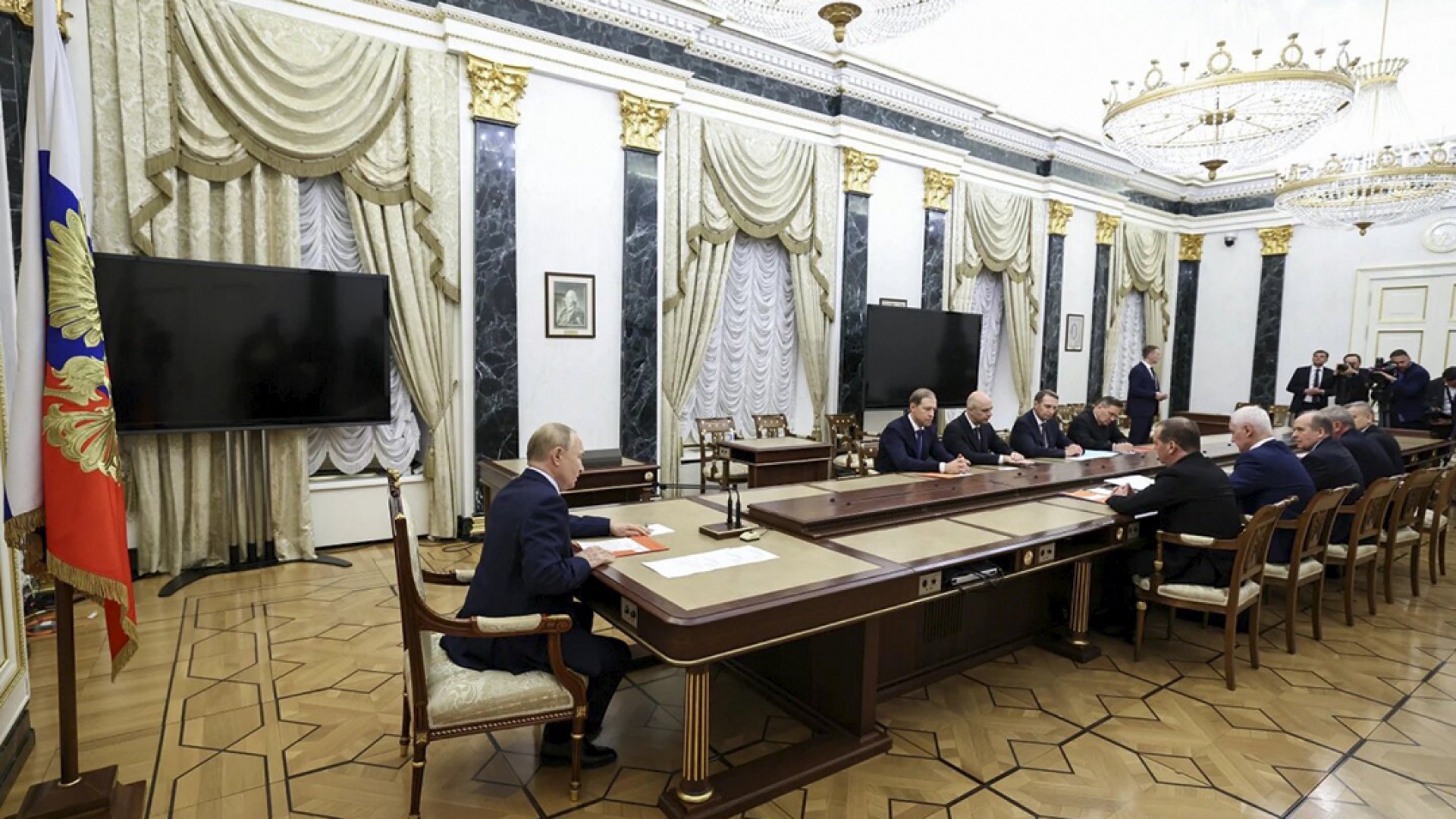 Vladimir Putin aprueba cambios en la doctrina nuclear de Rusia