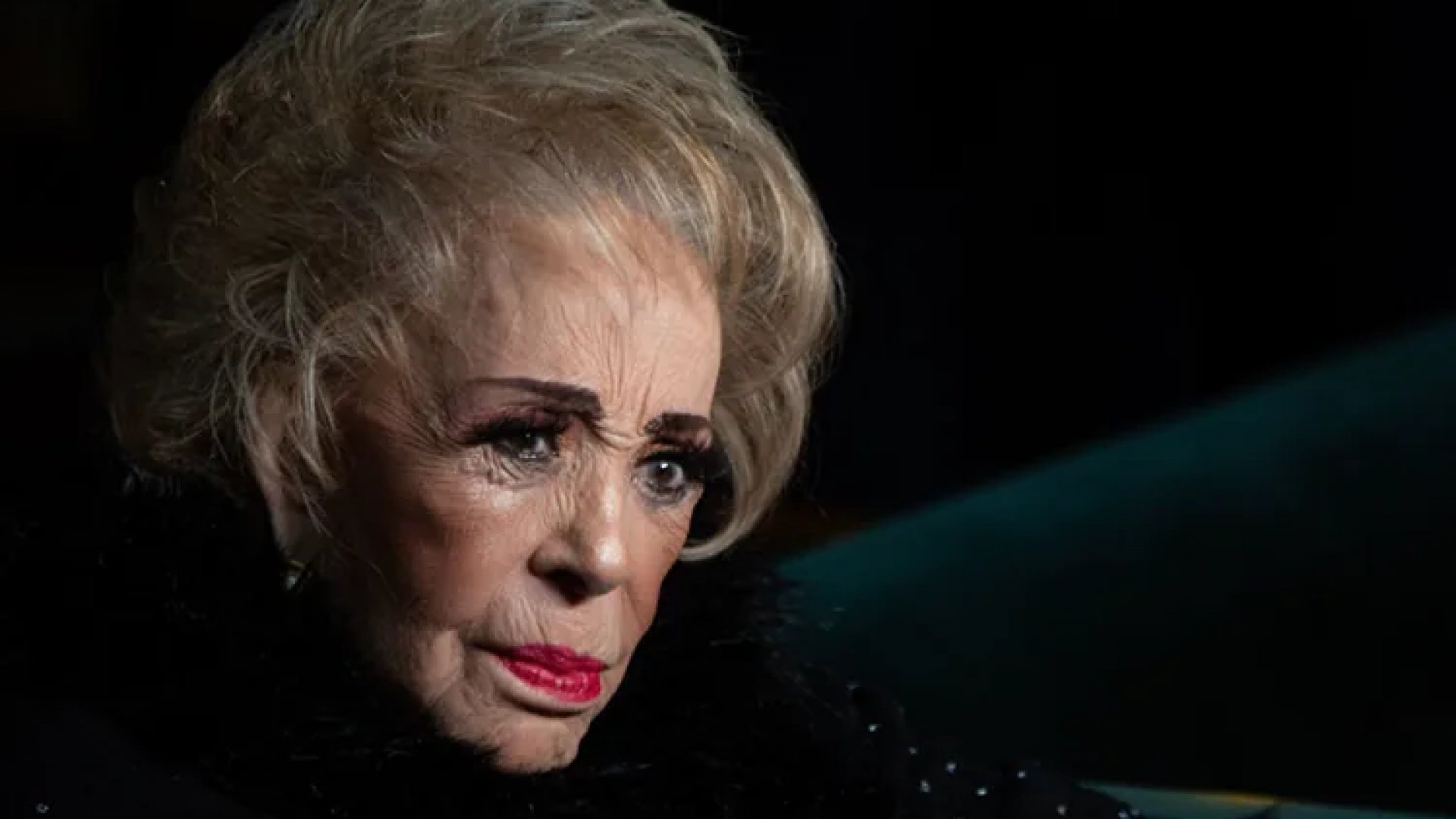 Silvia Pinal es hospitalizada de nuevo. ¿Cuál es su estado de salud actual?