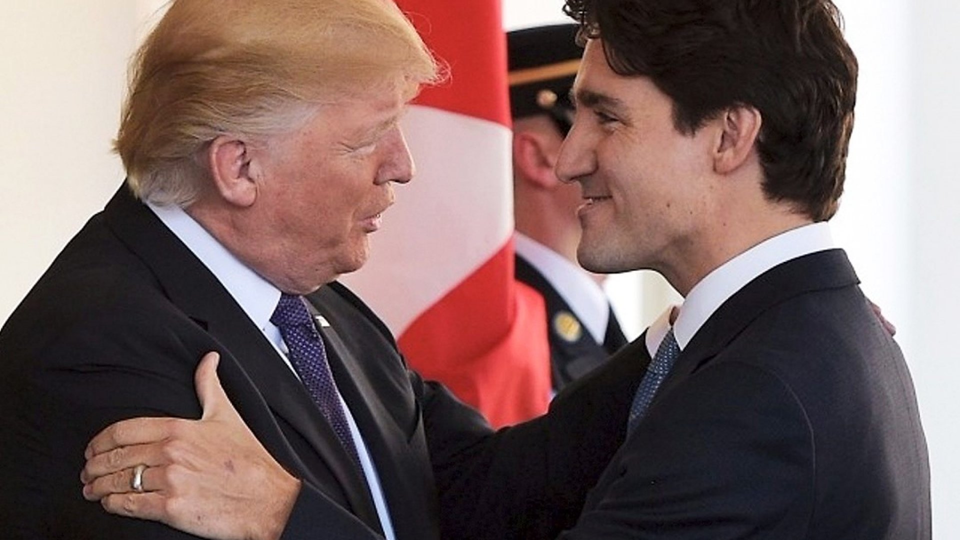 Justin Trudeau se reúne con Donald Trump en Florida